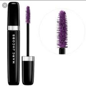 Marc jacobs omega lash violet